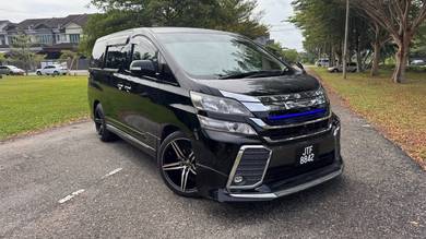 ✔ Toyota Vellfire 2.4 (Auto)