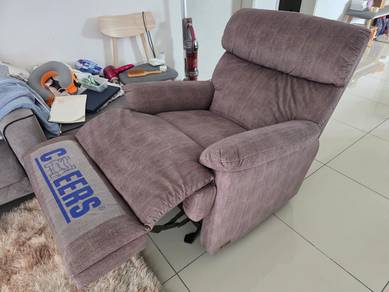 Cheers Single Recliner Sofa (Like New）