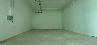 Edumetro usj shoplot for rent near segi LRT kesas