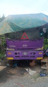 Lori Sampah / Garbage Truck