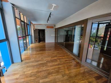 1st flr shop-office Aked Esplanad Bukit Jalil Near Pavilion n Lrt