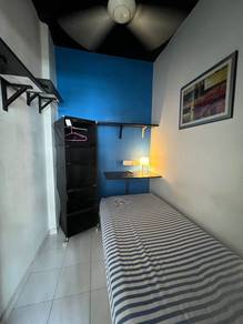 LRT Ara Damansara - male small room ( Puncak seri kelana )