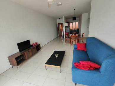 3r2b, Near lrt, monorail & Mrt station, Fully furnished Actual Unit
