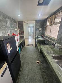 Below Market Full Renovate Vista Serdang Apartment 3R2B Seri Kembangan