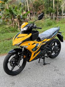 Yamaha y15zr condition baru