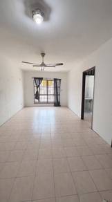 UNTUK DISEWA APARTMENT SEKSYEN 7 SHAH ALAM 3Bilik 2Bilik Air
