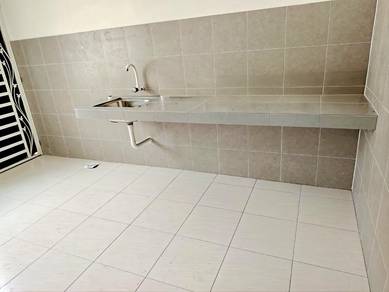 Rumah Baru Siap Grill, Lampu, Kipas di Bandar Baru Sitiawan