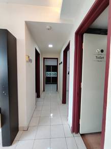 Condo  Prima Tiara 2 for rent