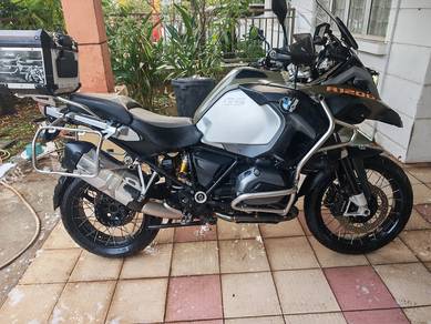 BMW R1250 GS 2014 mint condition