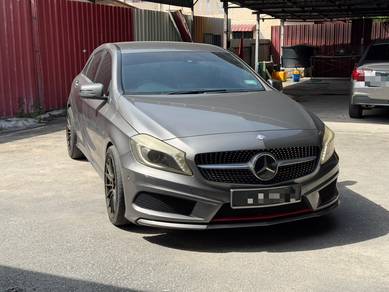 2015 REG 16 Mercedes Benz A250 2.0 AMG LOAN KEDAI