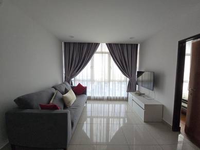 Boulevard serviced apartment for sale full loan non bumi freehold 2cp