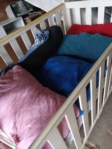 bantal gemuk 