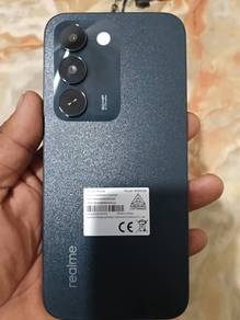 Realme C100 untuk dijual