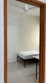 COMMON ROOM FOR RENT