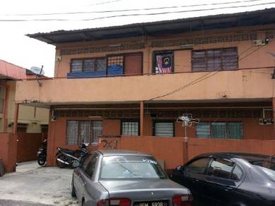 Sungai Besi Townhouse