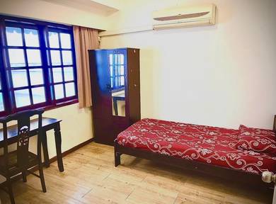 MRT@10 mins: Single A/C Full Furnished with window (WiFi+Parking)