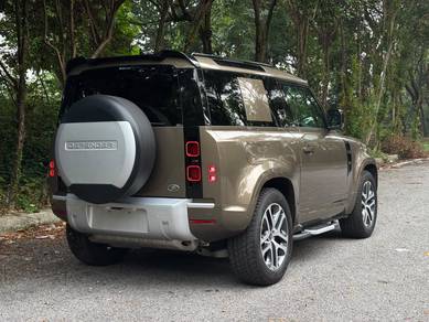 Land Rover DEFENDER 2.0 90 P300 XS Coolbox