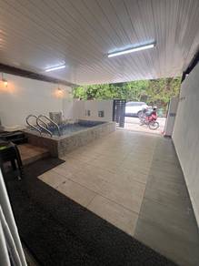 Homestay Taman Kempas| Private Pool  Fully Furnished