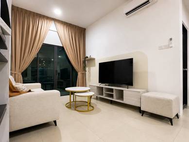 Whole Unit | 2 Bed 2 Bathrooms | Fully Furnished | Reizz Residence