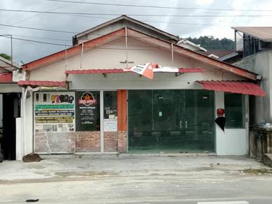Hulu Langat, Pekan Nanding, Main Road ( Jalan Besar ).