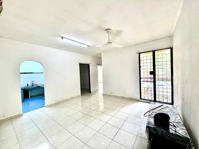 Sri Indah Apartment,Lestari Perdana,Seri Kembangan For Rent