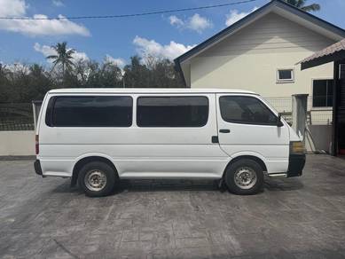 2001 Toyota HIACE 2.4 LH112R (M)
