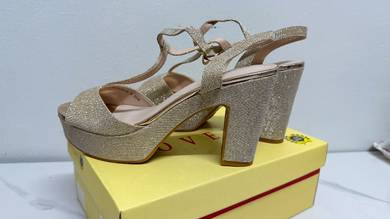 Preloved Block Heels