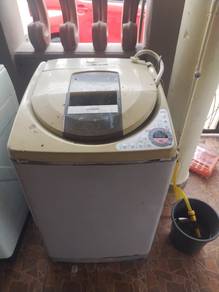 Mesin Basuh Hitachi 13KG Auto