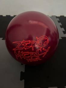Bola Bowling Zero Mercy Tour