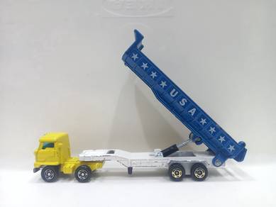 Vintage Long Tomica Diamond Reo Dump Trailer