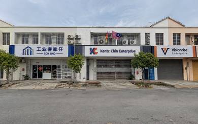 1.5 Storey Corner Terrace Factory, Taming Jaya Seri Kembanagn
