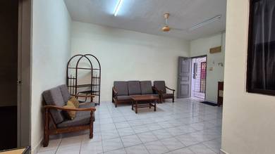 Beverly Hills Apt 1 | Ground Floor | Corner | Fully Furnished Bundusan