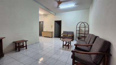 Beverly Hills Apt 1 | Ground Floor | Corner | Fully Furnished Bundusan