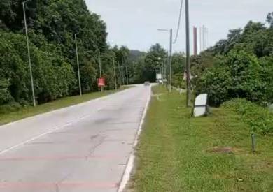 Tanah Area Ayam Mafis Sepang 3 Ekar  untuk dijual Segera