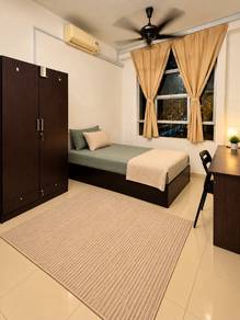 Bilik Sewa Room Rent | CYBERJAYA | SPACIOUS ROOM | WIFI | NEAR MMU UOC