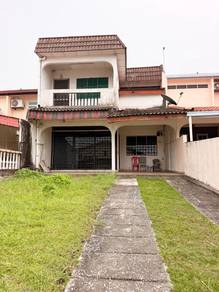 Menjalara neighbours Taman Bukit Maluri Kepong near Desa Park 5 cars