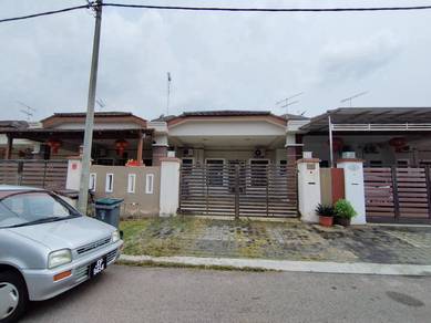 Taman Kluang Indah, Kluang (Jean)