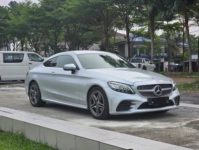 Mercedes Benz C300 COUPE 2.0 AMG LINE CAR KIN