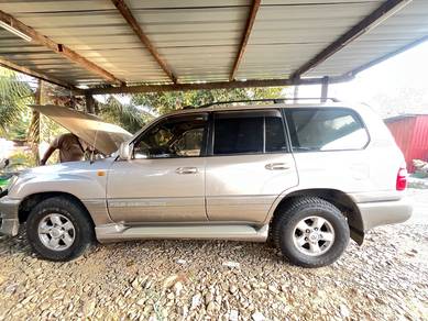 Toyota LANDCRUISER 4.2 HDJ101 (A)