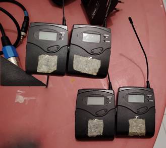 2x Sennheiser G4 Wireless Mic Sets + batteries