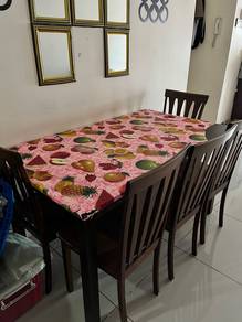 Meja Makan 4 kerusi
