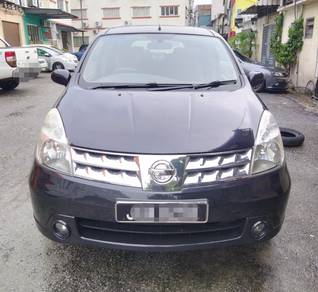 Nissan GRAND LIVINA 1.8 PREMIUM/LUXURY (A)