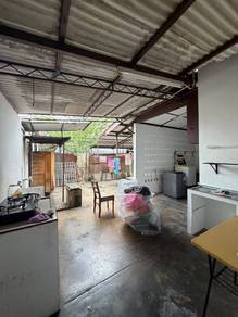 Semi-Detached House for Rent @ Jelutong Hamilton