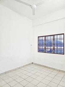 Palm Garden Apartment 3R2B Bandar Baru Near Aeon KPJ Klang