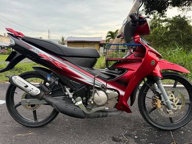 Yamaha 125zr 2016 maroon