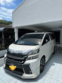 Toyota VELLFIRE 2.4 X MOON ROOF (A)