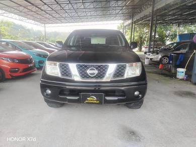 Nissan NAVARA 2.5 CALIBRE (A)