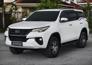 Toyota FORTUNER 2.4 VRZ 2GD-FTV (A)