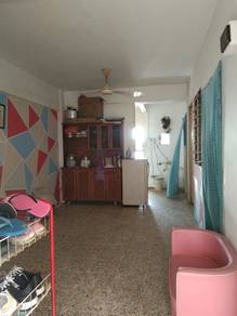 MURAH DAMAI APARTMENT, BANDAR SUNWAY For Sale