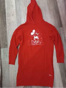 Baju longsleeve tebal uniqlo x Disney